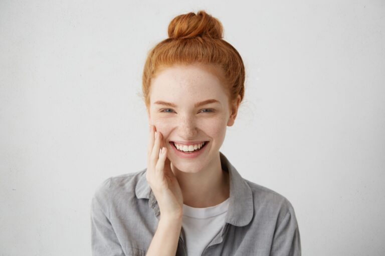 youth_happiness_close_up_view_beautiful_caucasian_teenage_woman youth_happiness_close_up_view_beautiful_caucasian_teenage_woman